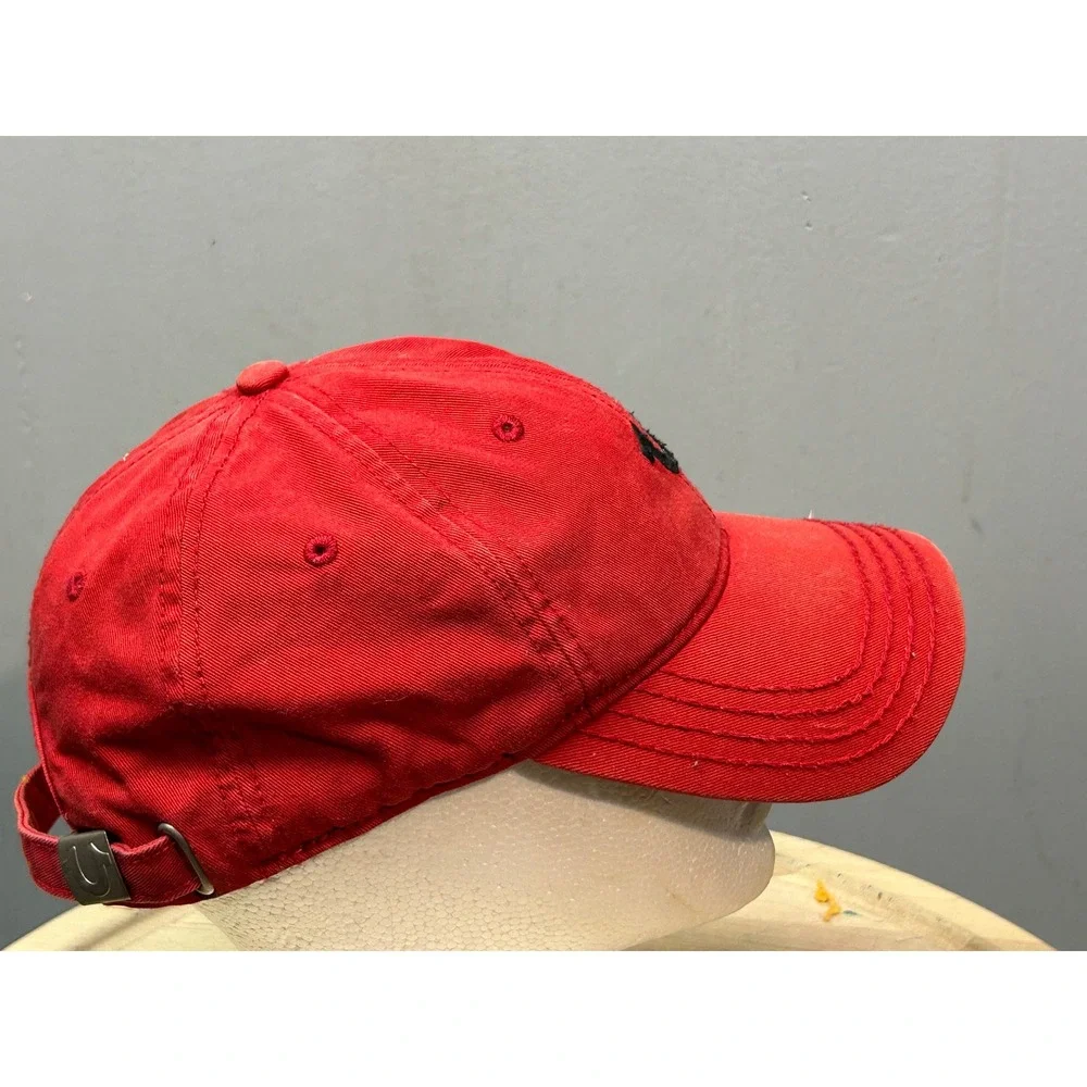 True Religion Baseball‎ Cap Red Horseshoe Logo Adjustable Strap Men